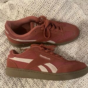 Reebok track sneaker